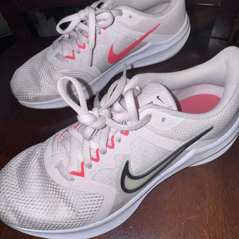 Nike Women's Sneakers - White and Pink Accents
